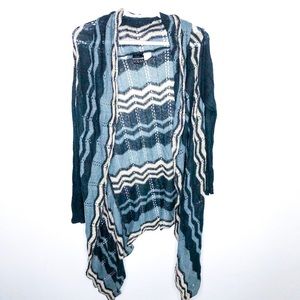 Cute Cardigan with Geo Pattern
